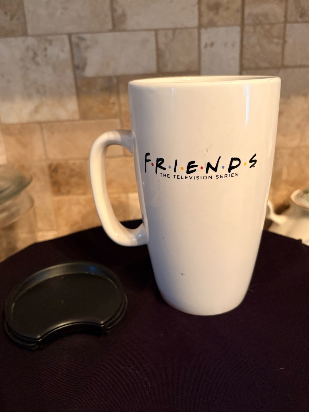 FRIENDS White Ceramic Logo Mug with Black Lid